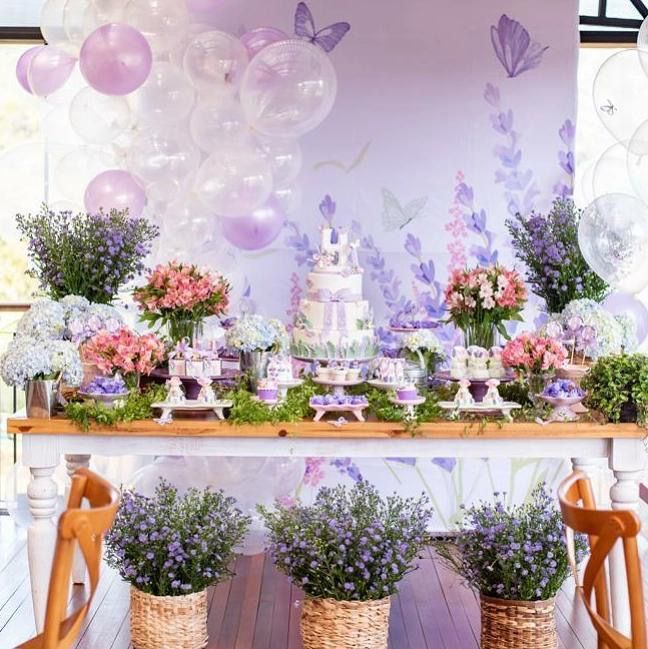 15 anos: Bolos incríveis decorados com flores para a sua miniparty